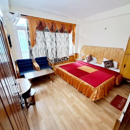 Hotel Snow Mountain Mall Road Manali  Exterior photo